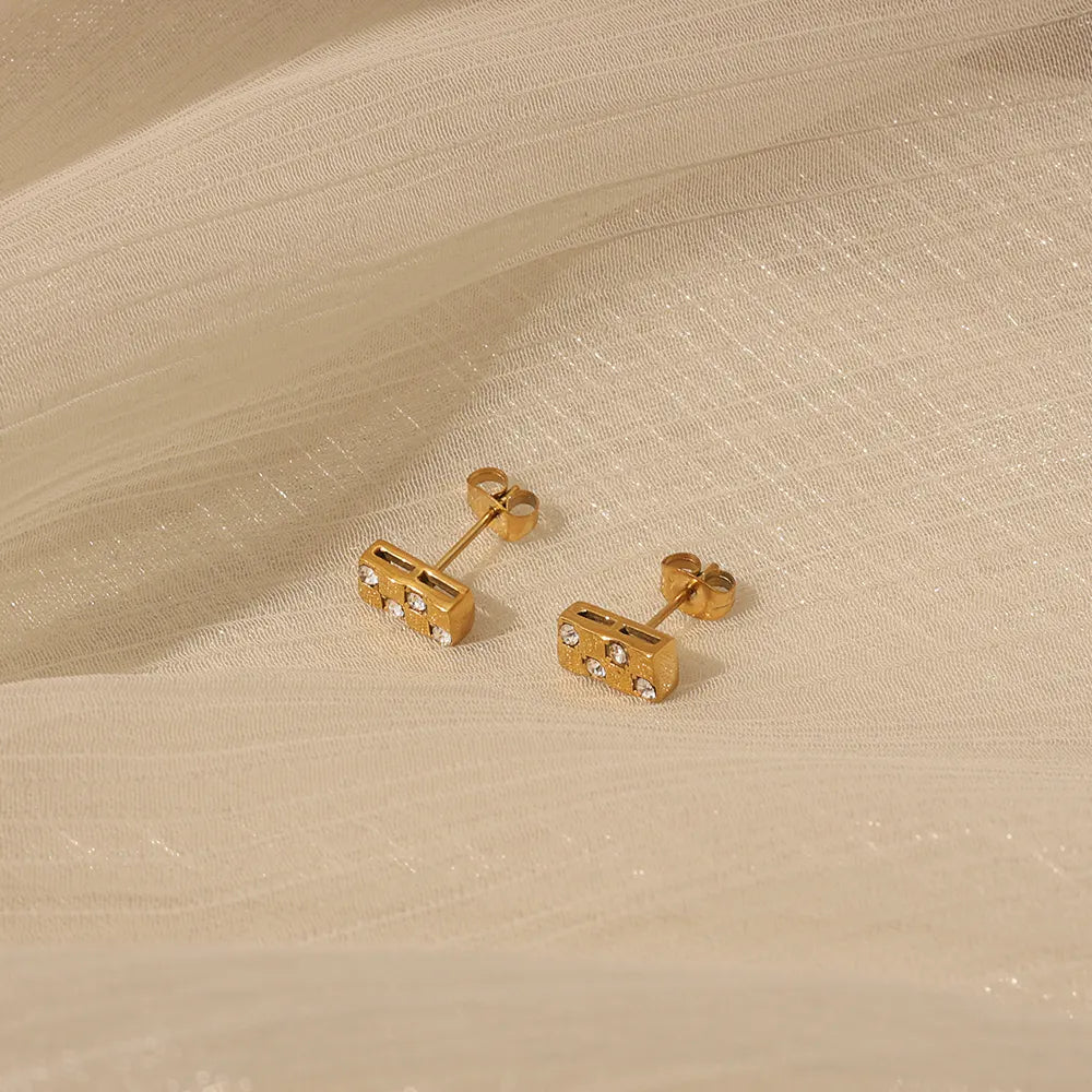 Willow studs image 2