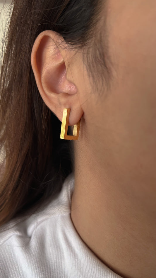 Danielle huggies image 1