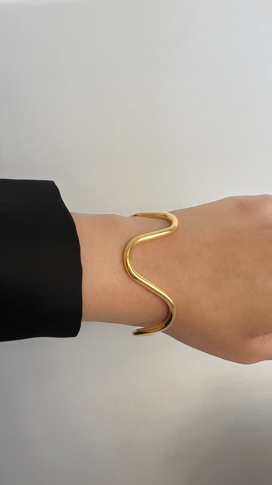 Wave Cuff image 0