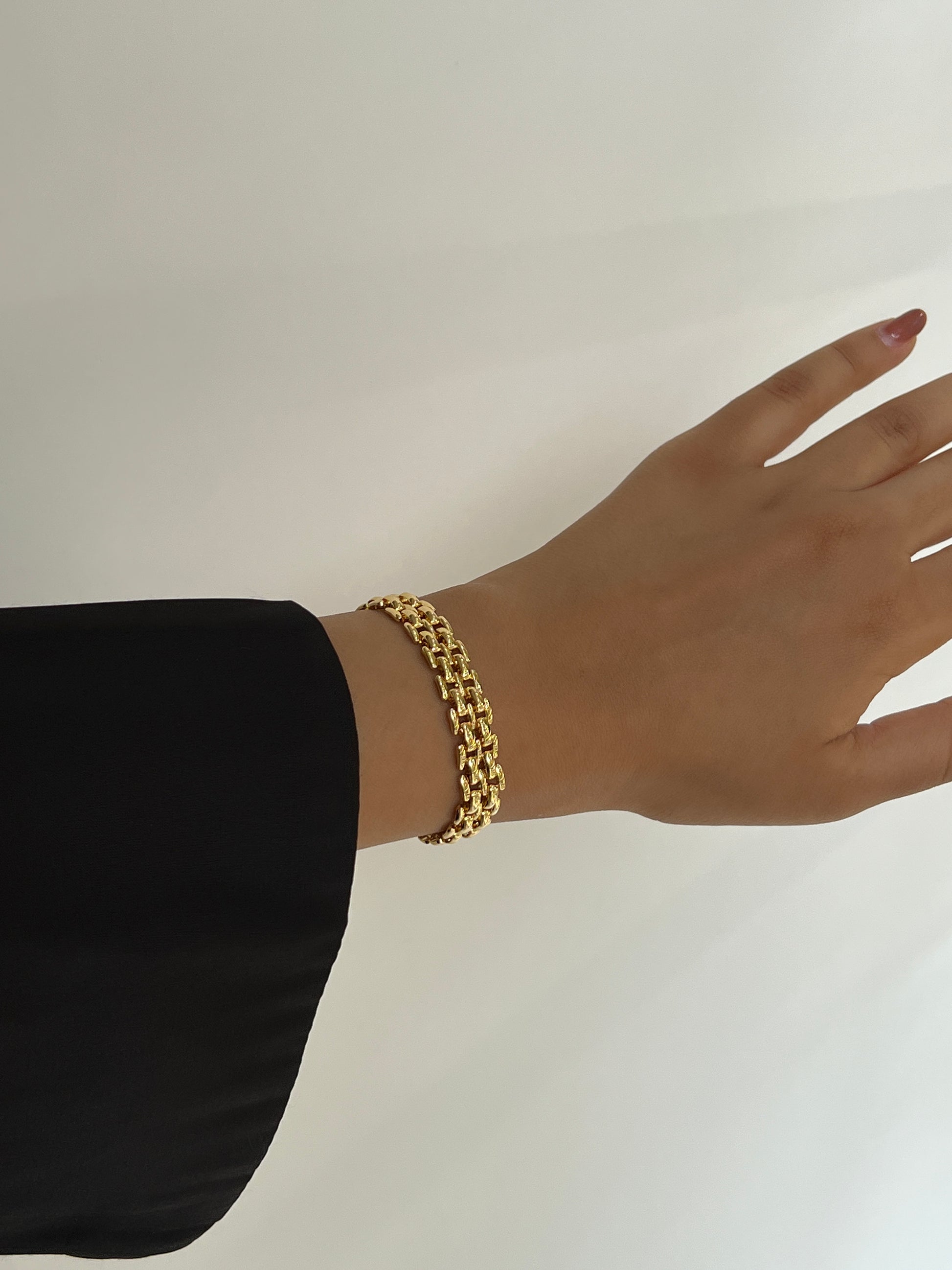 Luna Bracelet image 0