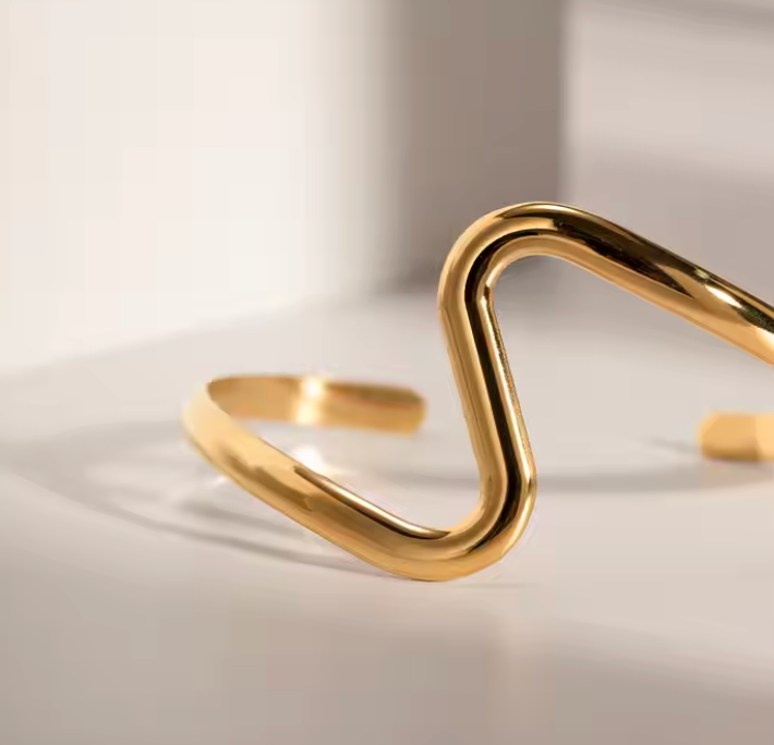 Zaya Cuff image 2