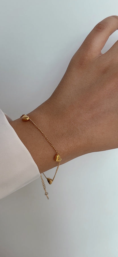 Amore Bracelet image 0