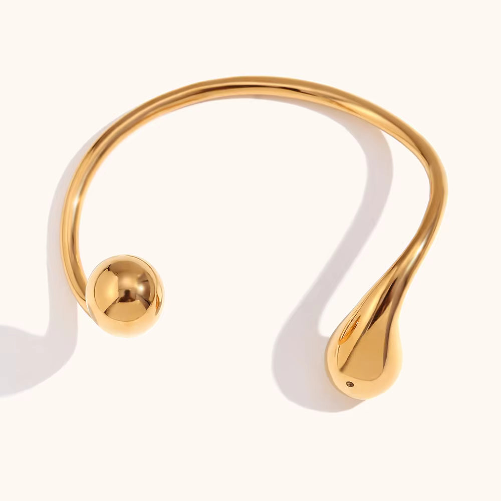 Reign Cuff image 3