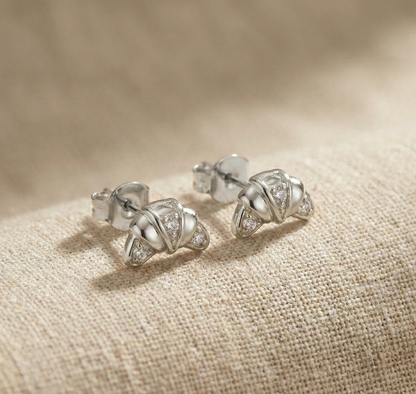 Croissant Stud