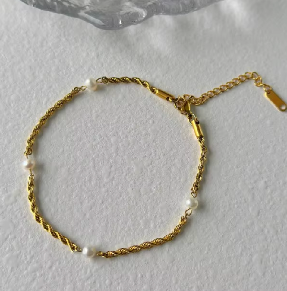 Kelly Anklet