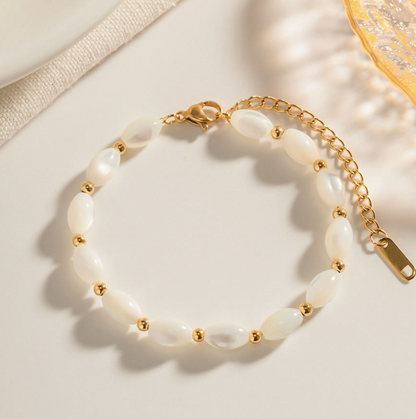 Sera Pearl Bracelet