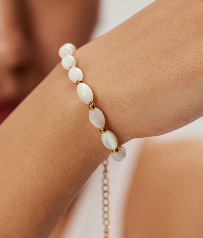 Sera Pearl Bracelet