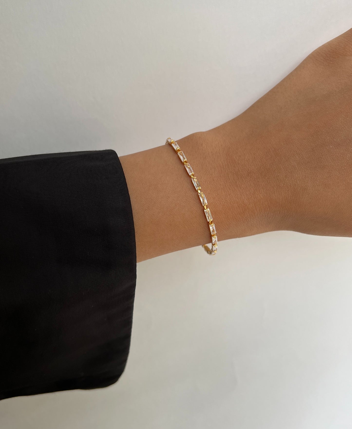 Sophia Linked Bracelet image 0