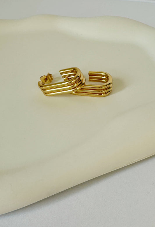 Emma Hoops image 1