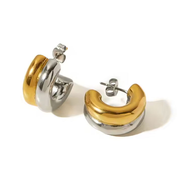 Ellie Hoops image 3