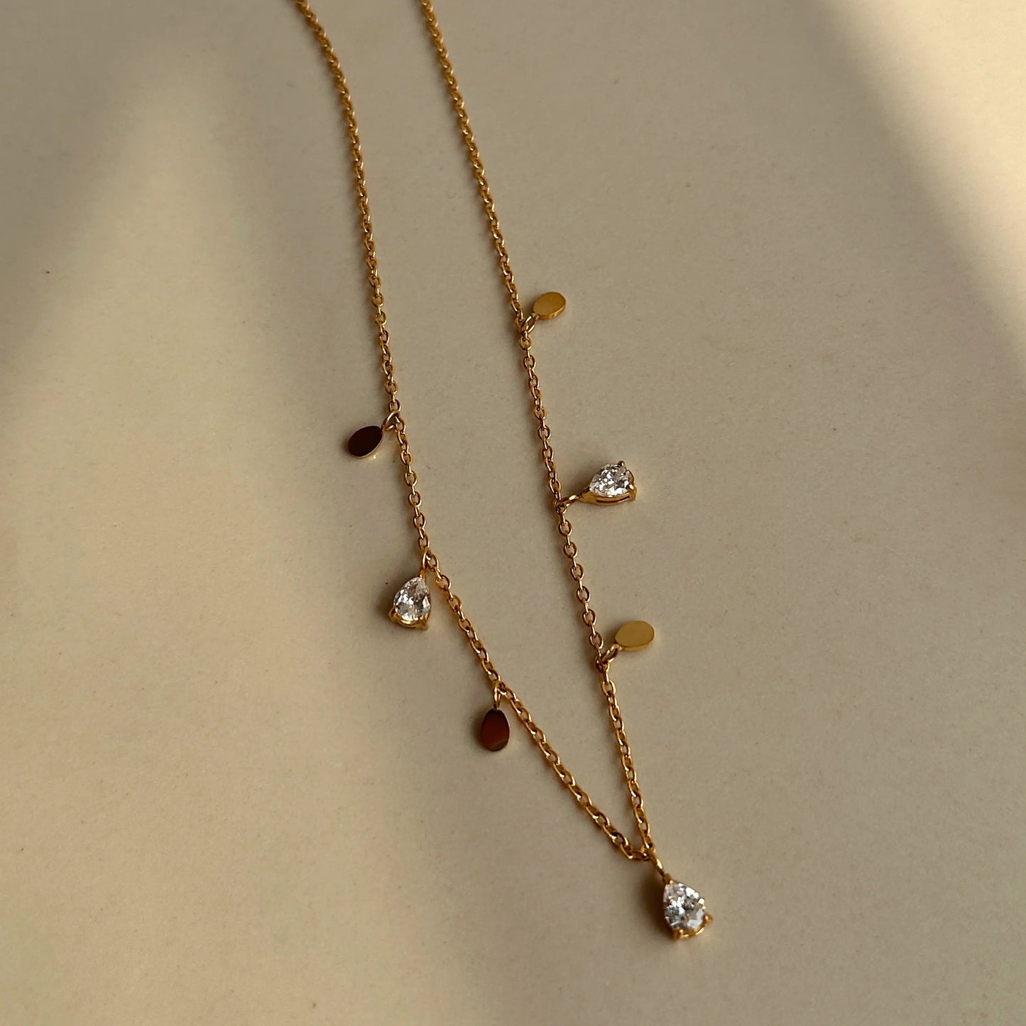 Talia necklace image 2