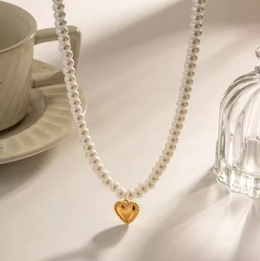 Azura Necklace image 0